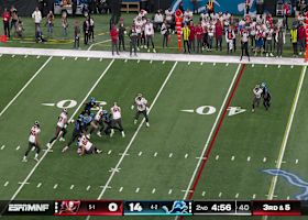 Derrick Barnes engulfs Baker Mayfield for 6-yard sack