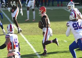 Shedeur Sanders evades Bills' pass rush for 13-yard gain