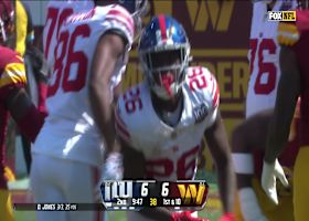 Devin Singletary stays on his feet for 22-yard run