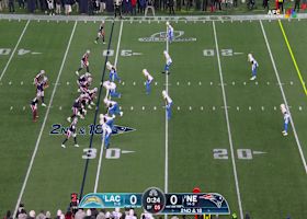 Drake Maye connects with Efton Chism for a 20-yard game