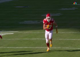 Travis Kelce's second catch of game gets Chiefs into red zone 