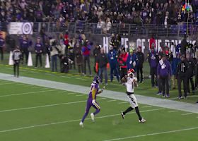 Burrow puts beautiful touch on 14-yard pass to Ja'Marr Chase