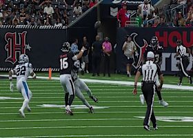 Kedon Slovis delivers pass to Irv Smith Jr. under pressure