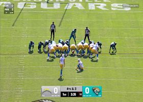 Cameron Dicker's 41-yard FG opens scoring in Chargers-Jags