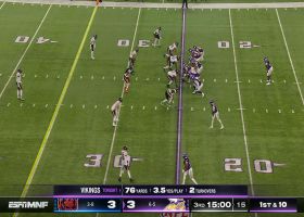 Mattison cuts back for 21-yard run on Vikings' first play of second half
