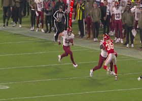 Mariota locates a wide-open Ben Sinnott for 22-yard pickup into Chiefs territory