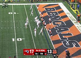 The Bengals stonewall Stevenson on fourth-and-goal