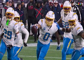 Can't-Miss Play: Chargers get the ball at Pats' 10-yard line after tipped-ball INT vs. Maye