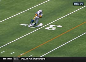 Davante Adams dives to box out CB on chain-moving 11-yard grab