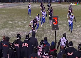 Williams' turns on the jets for HUGE third-down conversion rush