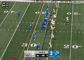 Hutchinson beats two blockers to bag his second sack of Rodgers