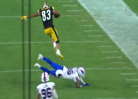 Connor Heyward wows Steelers crowd after hurdling defender