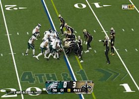 Saints stonewall Barkley on fourth down, marking NOLA's third takeaway vs. Philly in first half