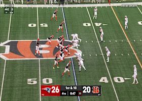 Iosivas' 19-yard catch sets Bengals up inside the Pats' 30-yard line