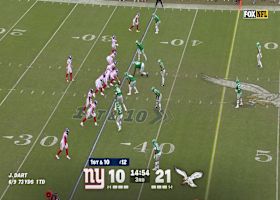 Jalen Carter's first sack of 2025 comes vs. Jaxson Dart