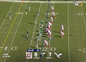 Dart's 18-yard TD strike to Skattebo trims Eagles' lead to 7-6 in first quarter