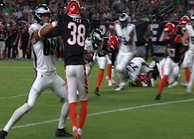 ShunDerrick Powell's nifty juke opens path for TD