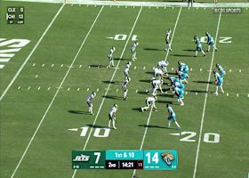 Bhayshul Tuten's diving attempt from Lawrence's pass goes for 16-yard TD