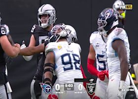 Jeffery Simmons' takedown of Geno Smith boosts DT's sack total to 4.5 for 2025