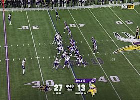 J.J. McCarthy and Jalen Nailor collaborate on improbable 4th down conversion