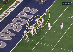 Howell calls his own number on 1-yard TD run