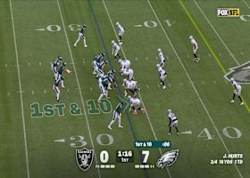 Jalen Hurts' 44-yard deep shot to DeVonta Smith sets up Eagles in Raiders territory