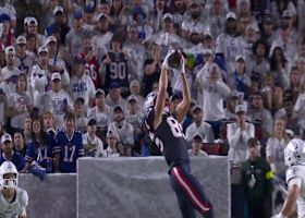 Hunter Henry's got hops! Maye heaves 22-yard high ball to the TE