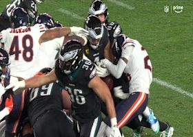 Can't-Miss Play: A 'Tush Push' turnover! Bears force Hurts to fumble amid scrum