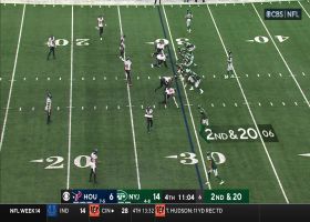 Zach Wilson's pass to Ruckert in triple coverage goes for 19 yards