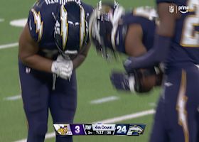 Khalil Mack clobbers Carson Wentz forcing Vikings to punt