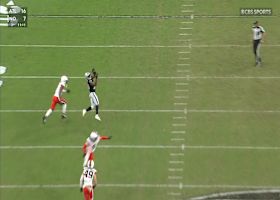 Geno Smith delivers a perfect strike to Lockett for a 32-yard gain