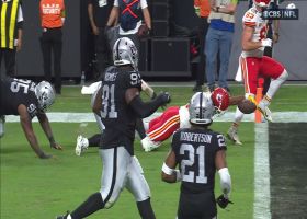 Pacheco goes fully parallel to ground on dive during 14-yard catch and run