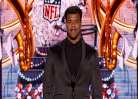 Arik Armstead wins 2024 Walter Payton Man of the Year