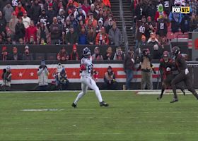 Okonkwo reels in a one-handed catch on the run to pick up 9 yards