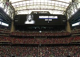 Texans honor Marshawn Kneeland prior to today's game