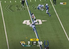 Lawrence has legs like a Jaguar on 6-yard scramble