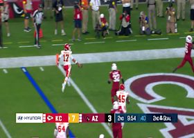 Minshew minces Cardinals defense on 2-yard rushing score