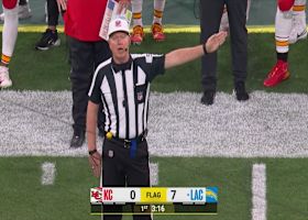 Tyler Conklin's 33-yard seam-reception ends in chaos