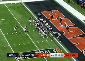 Swift punches it in for 1-yard TD run to extend Bears' lead to 24