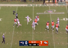 Christian Elliss forces backwards pass fumble on Stidham to set up Patriots with scoring opportunity