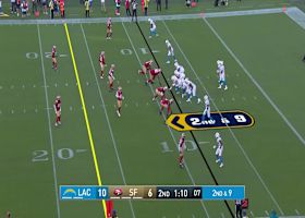 Dalevon Campbell leaps in air to haul in DJ Ulagalelei’s 28-yard pass