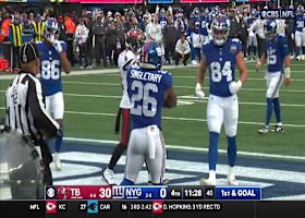 Devin Singletary's TD rush secures first points for Giants with 11:28 left in fourth