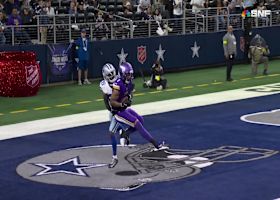 McCarthy heaves a 20-yard TD pass to Nailor despite heavy coverage