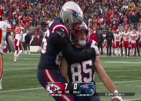 Pats' fourth-down gamble ends with 16-yard TD from Zappe to Henry