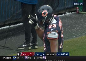 Roschon Johnson's second rush TD of '23 extends Bears' lead vs. Falcons