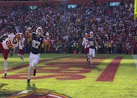 First NFL TD on Christmas 2025! Ferguson uses one hand to tip Prescott's pass to himself for six