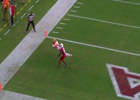 Mahomes' back-shoulder fade-route TD toss to Brownlee opens up scoring against AZ