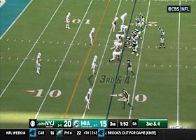 Jordyn Brooks halts Jets drive with sack on third down