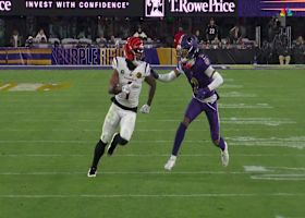 Ja'Marr Chase flashes fancy foot work on 15-yard catch