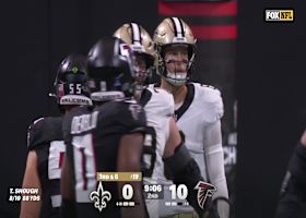 Shough's third-down pass finds Estimé for 19 yards
